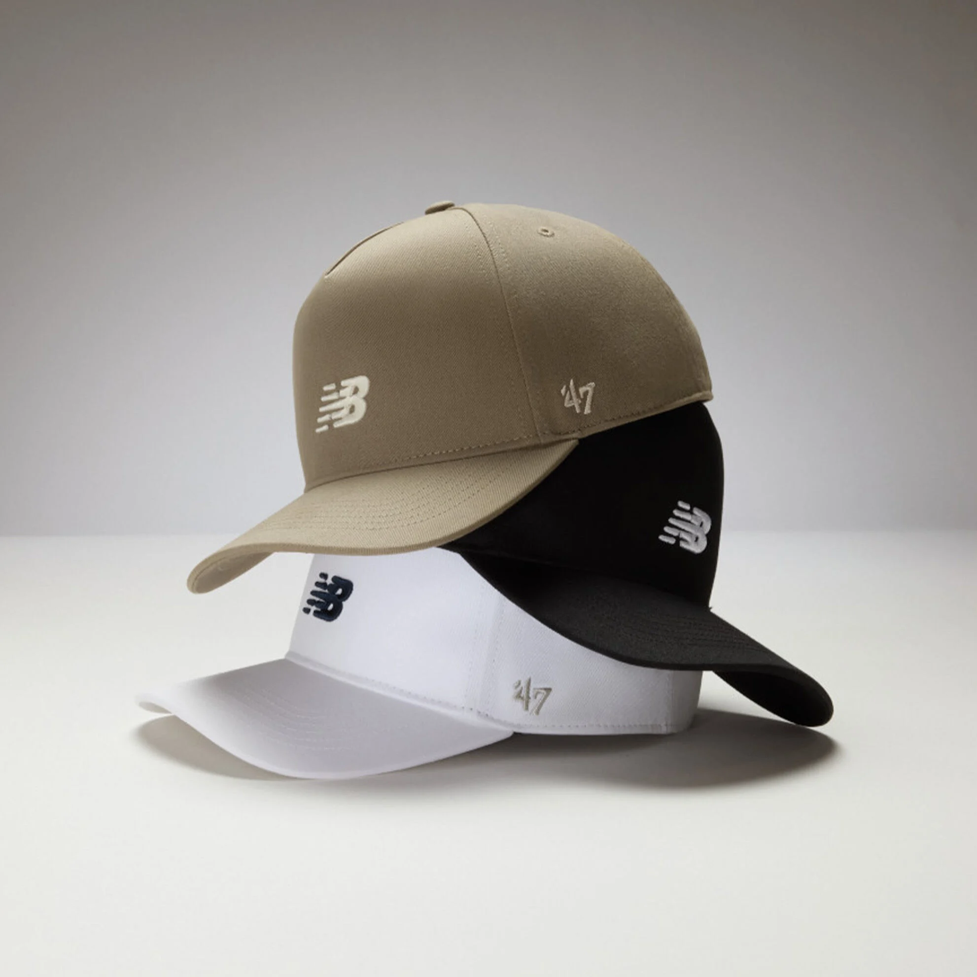 New Balance*47 Hitch ブラック キャップ ニューバランス（new balance）（メンズ、レディース）帽子 47